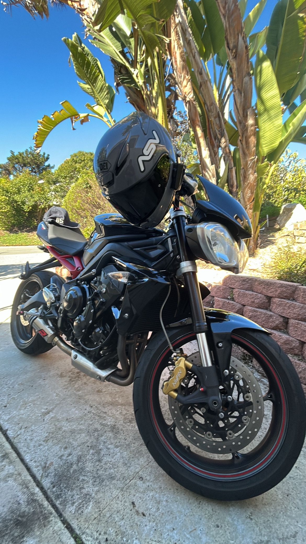 *Testing waters* 2013 Triumph StreetTriple 675R