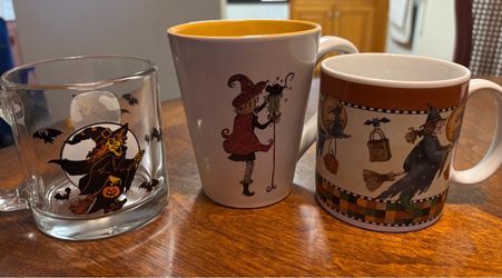 Halloween mugs selling as set