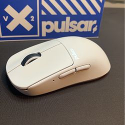 Pulsar X2V2 Mini Wireless Gaming Mouse + 4K Polling Dongle