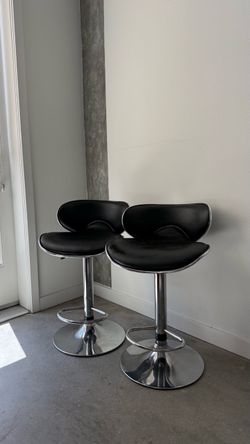 Adjustable Black & Chrome Counter Barstools