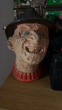 Freddy Krueger vintage Halloween head that spits water