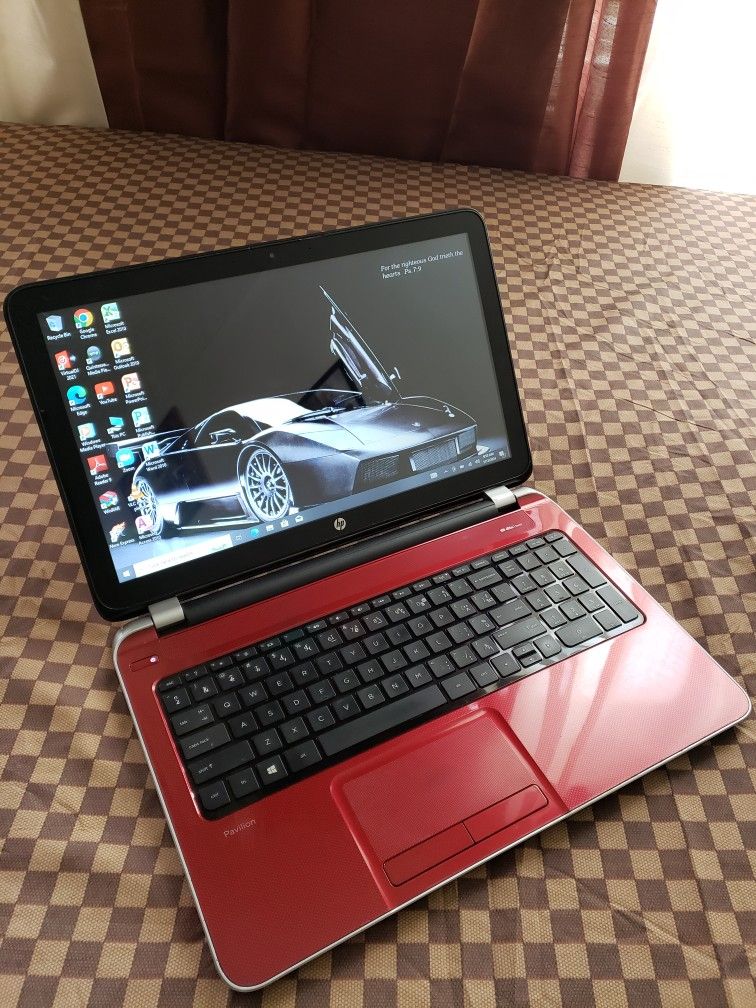 15.6"inch AMD A6 TOUCHSCREEN HP Laptop, 320GB HDD, 6GB RAM, HDMI, DVD 📀 And a WebCam. Windows 10 Installed.