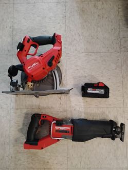 2 Milwaukee M18 tools + battery
