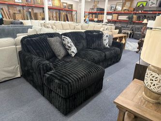 Sectionals in Stock ::: Seccionales Disponible::: Many Options