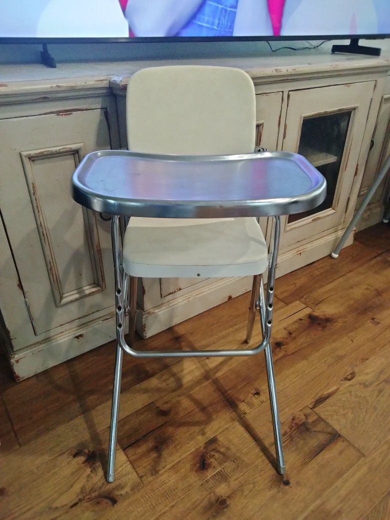 Vintage Baby High Chair $50