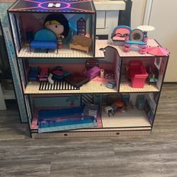 Lol dollhouse