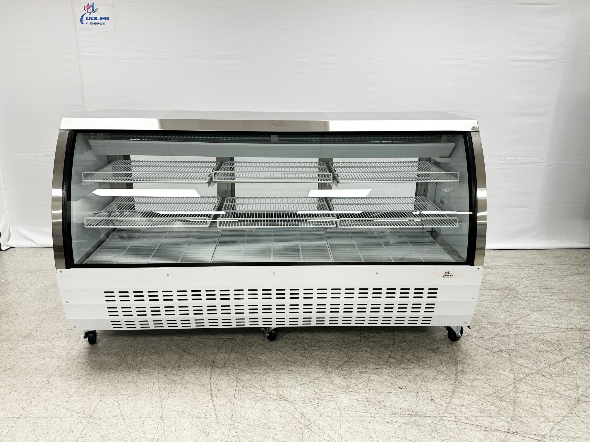 82 Inch 7ft Commercial Meat Cheese Refrigerated Deli Case 