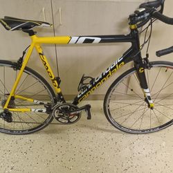 Cannondale Road Bike 