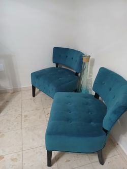 Set of 2 Chairs
