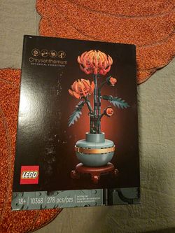 Lego Chrysanthemum $30