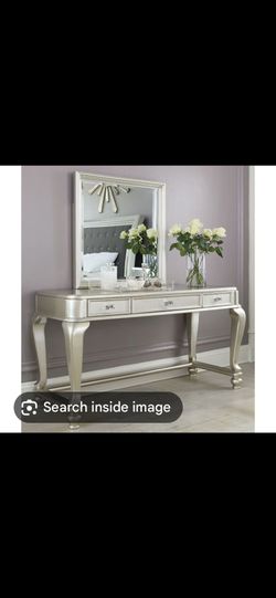 Furniture set