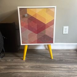 Avesta Side Table 1.0 with 2 shelves in White