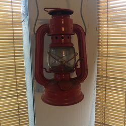Vintage Kerosene World Light Lamp