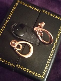 Rose Gold Water-Drop Earrings