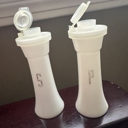 Vintage Tupperware Salt And Pepper Shakers 