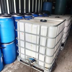 275 Gallon Tank 