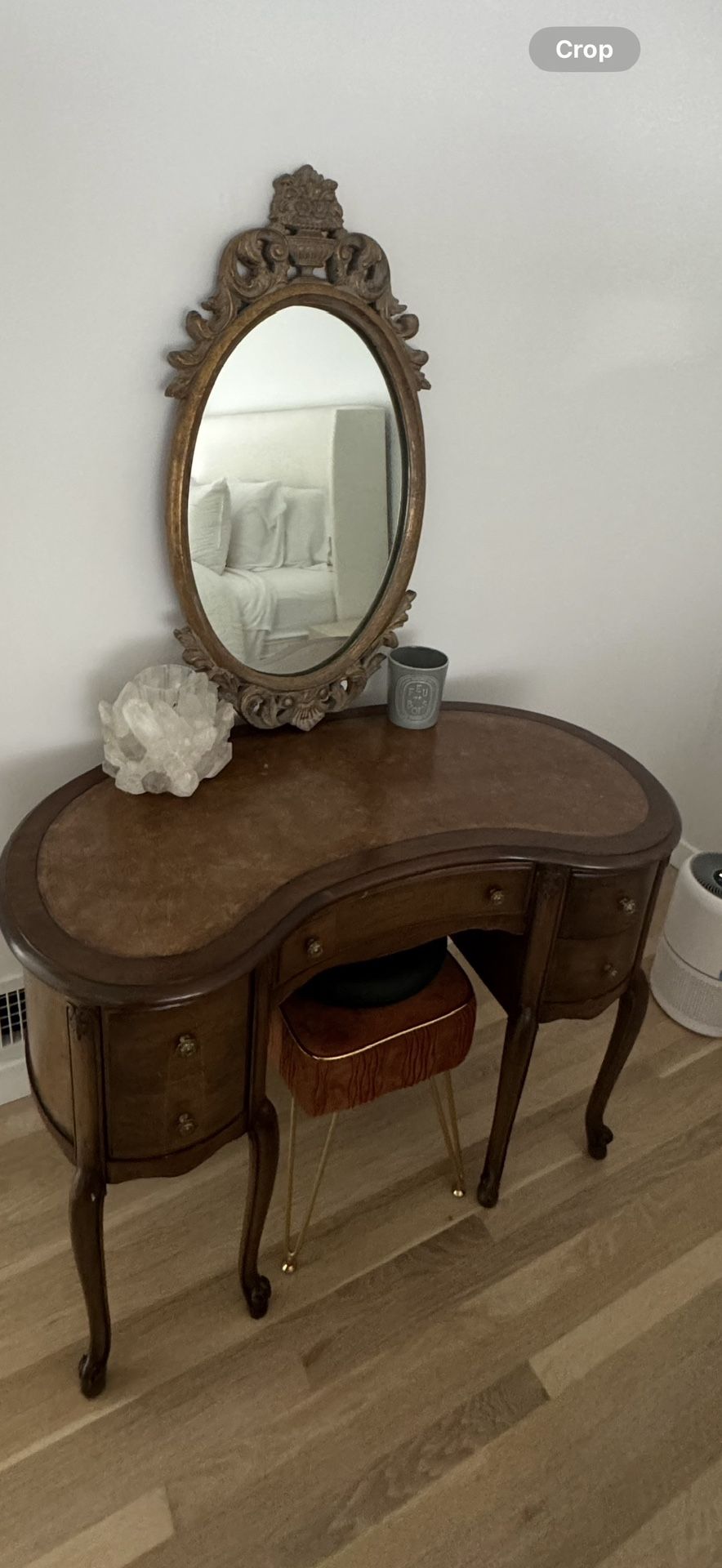 Vintage And Antique Dresser / Desk / Makeup Chair