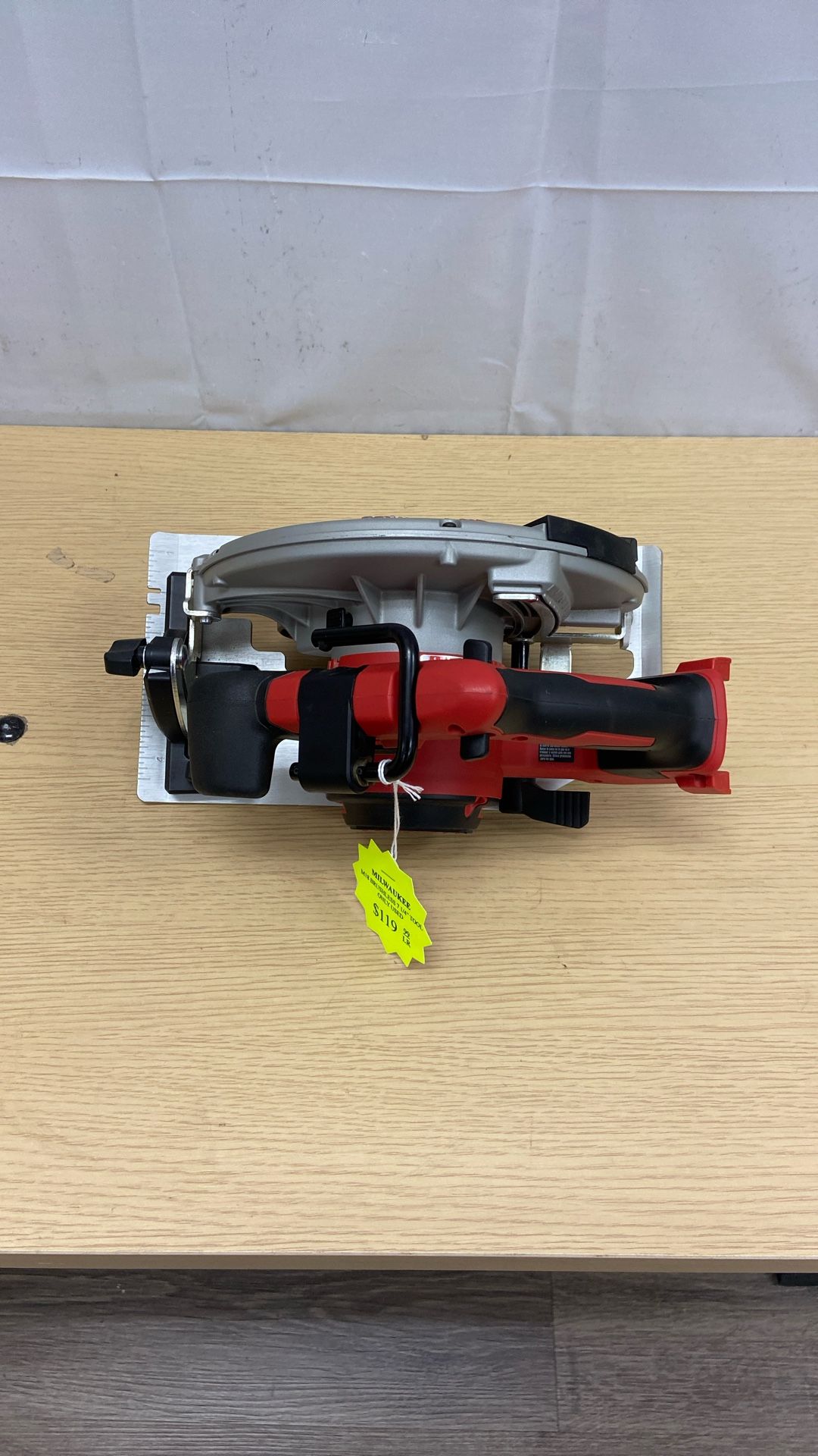 92917 Milwaukee Circular Saw 16702