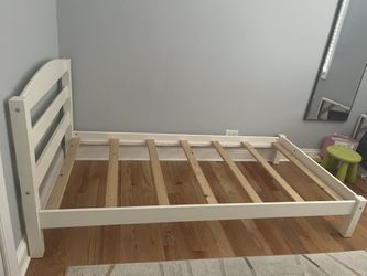 Uses wood bed frame  in perfect condition.