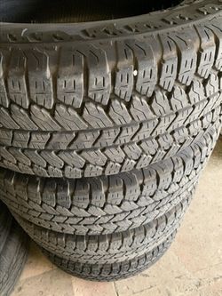 LT285-70-17 Bridgestone Dueler A/T Tires