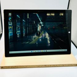 Microsoft Surface Pro 3 i5-4300u 4GB 128GB Laptop//Tablet Touchscreen