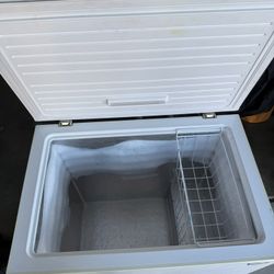 Deep Chest Freezer