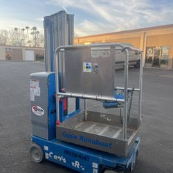 2016 Genie GR20 Scissor Lift 