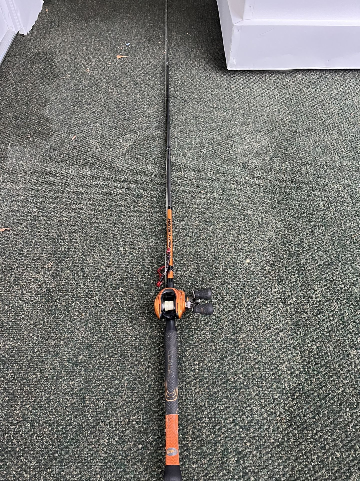 Lew’s mach crush Bait caster