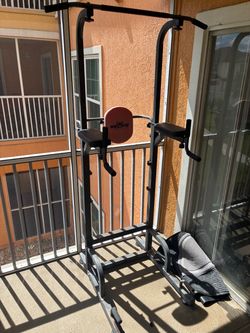 Pull up bar