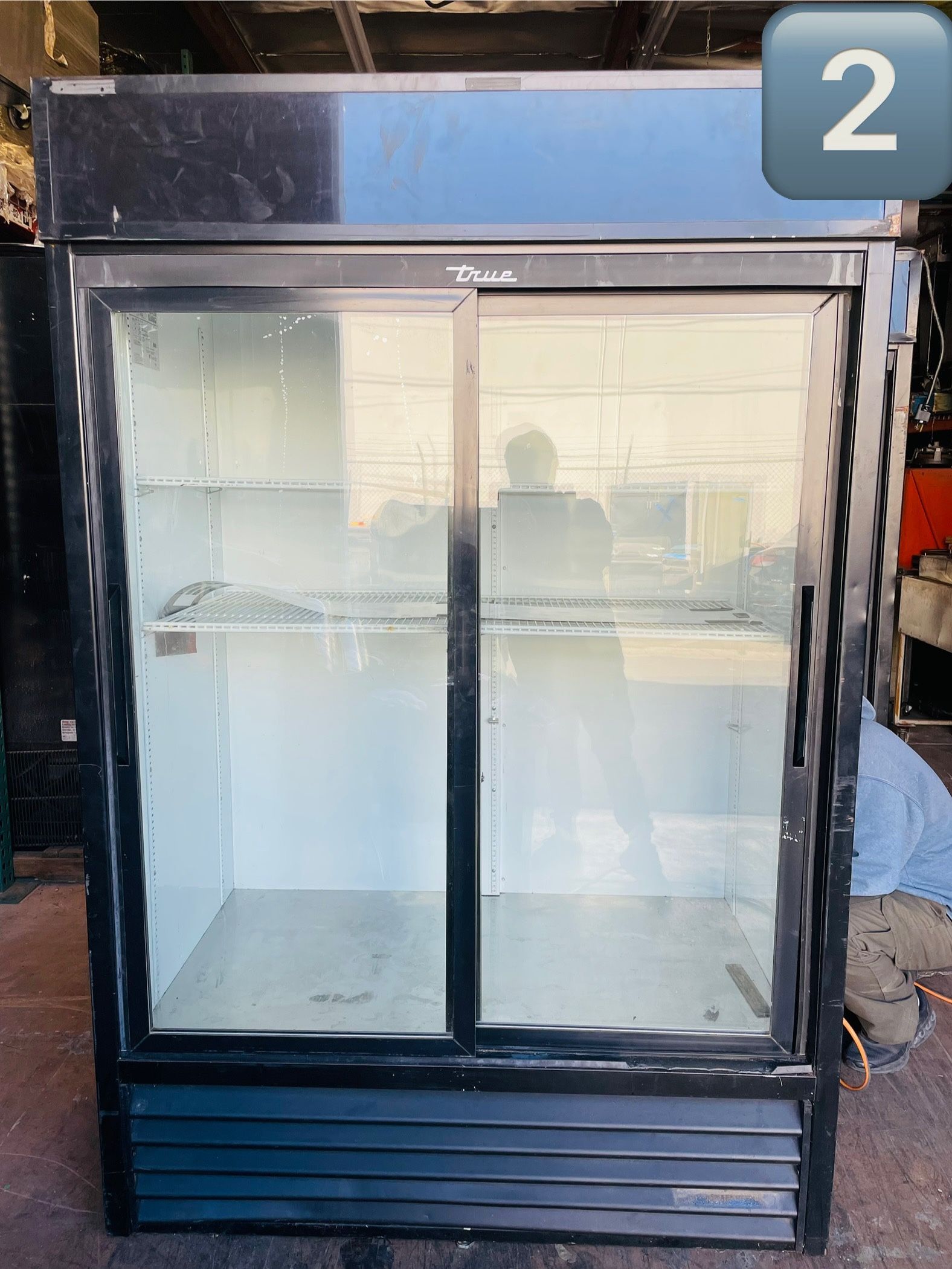 True Beverage Merchandiser Refrigerator
