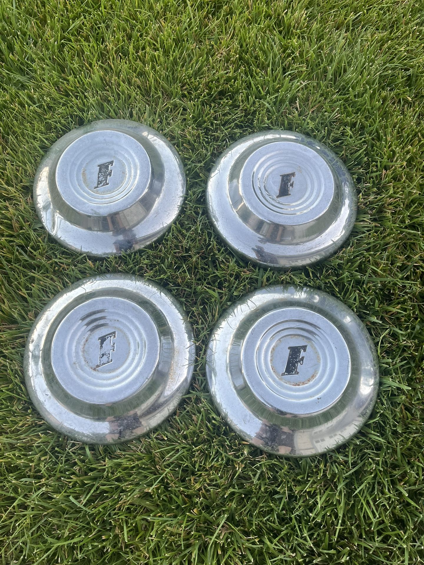 1951 Ford Hubcaps
