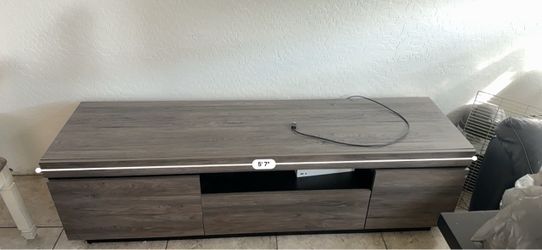 Tv stand