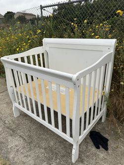 White Crib