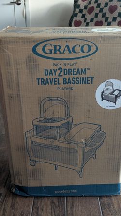 Graco Pack 'n Play Day2Dream Travel Bassinet Playard (Model/Part Number: (contact info removed))