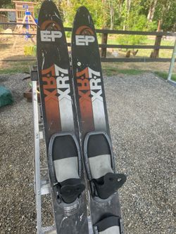 EP double water skis , nice binding