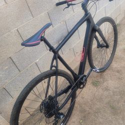 Gravity Carbon Gravel Hybrid Like New Condition Bike