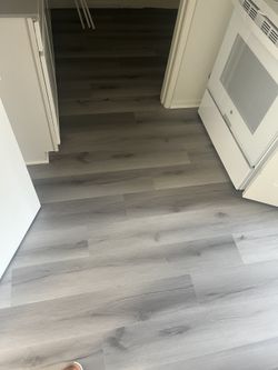 Vinyl Flooring (waterproof)