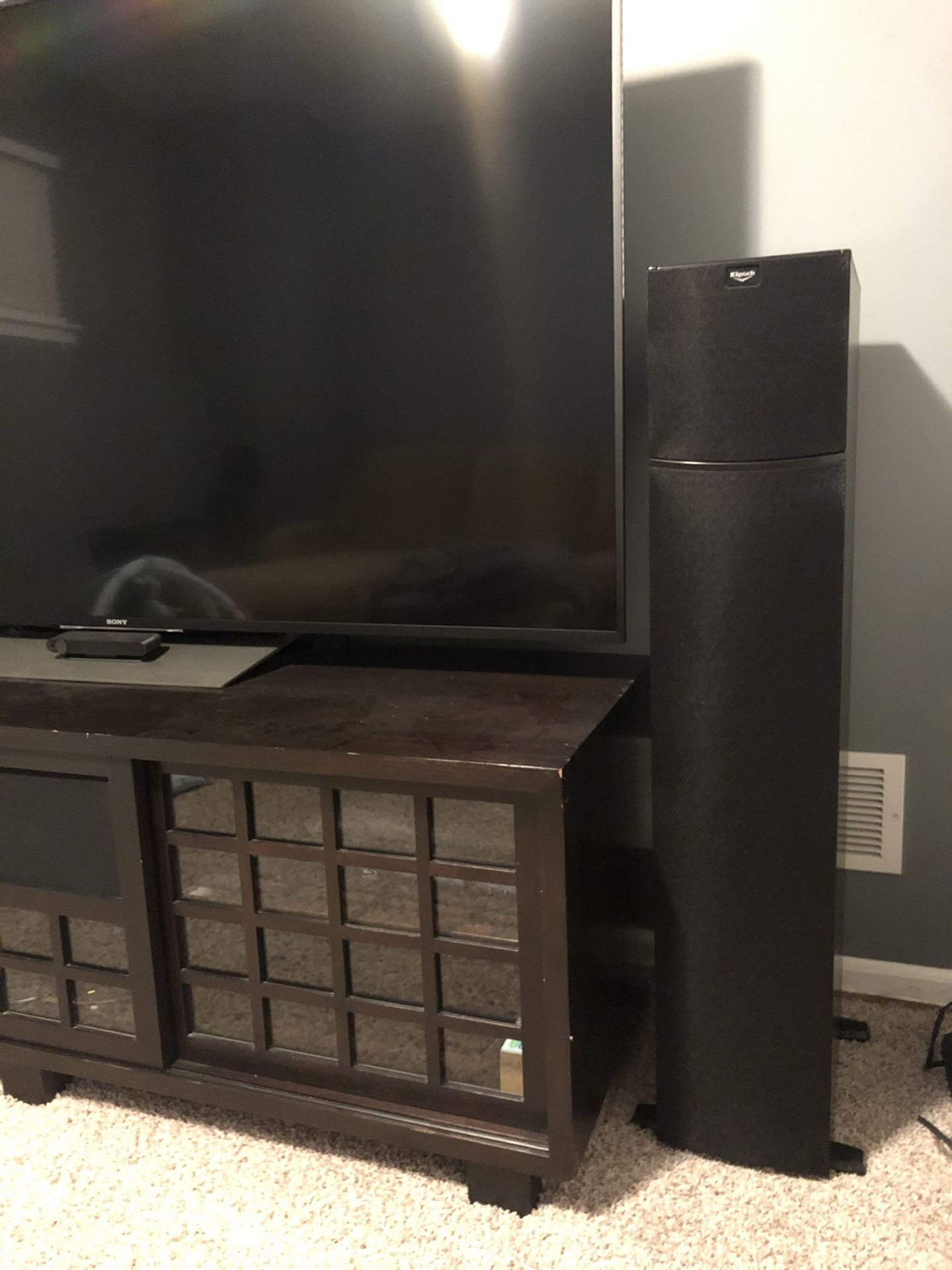 2 Klipsch icon vf 36 floorstanding speakers
