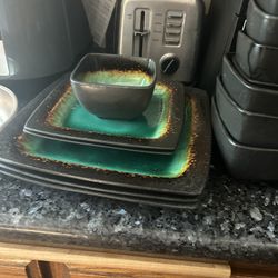 Dishes With 3 Skillet Pans