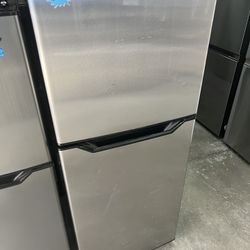 Danby Refrigerator 