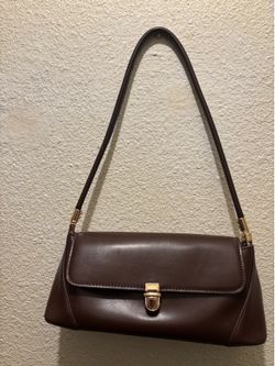 Brown shoulder bag