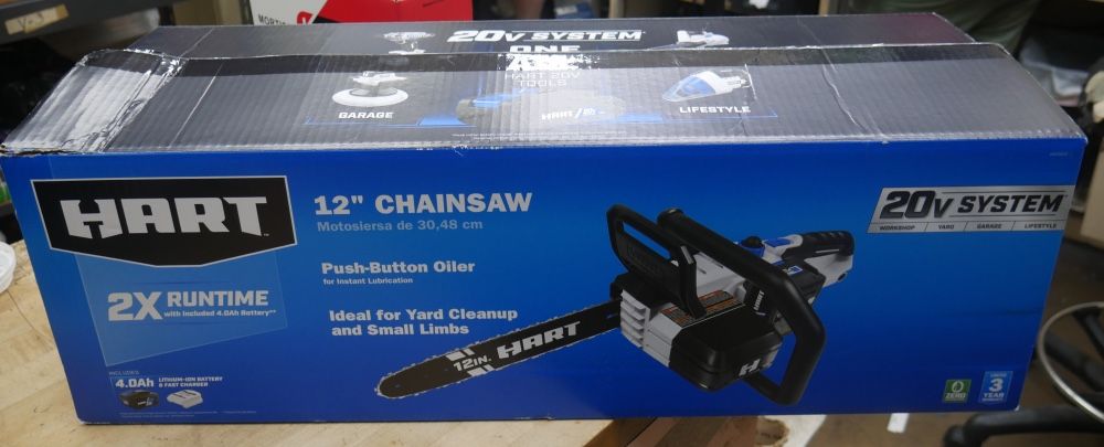 NEW Hart 12" Chainsaw HGCS021 With 20-Volt 4.0Ah Lithium-Ion Battery & Charger 877611-3 