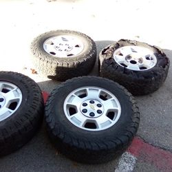 17 Chevy Tahoe  Rims