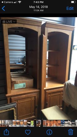 Entertainment wall unit