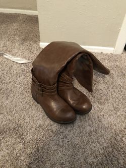 Brown boots