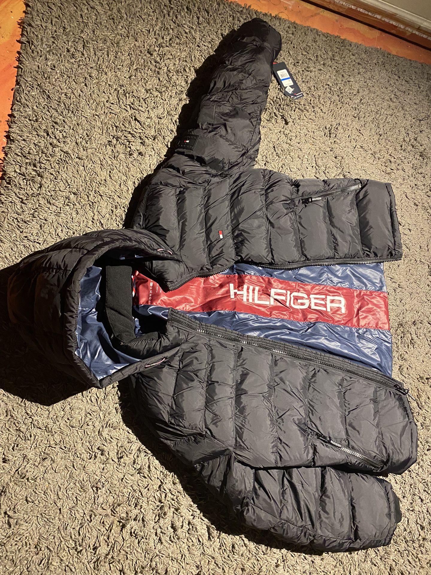 Tommy Hilfiger Black High Loft Insulation Water Resistant Wind Resistance XL