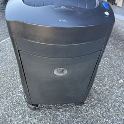 Royal Crosscut Shredder