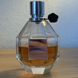 VIKTOR&ROLF Flowerbomb Eau de Parfum with Vanilla & Jasmine