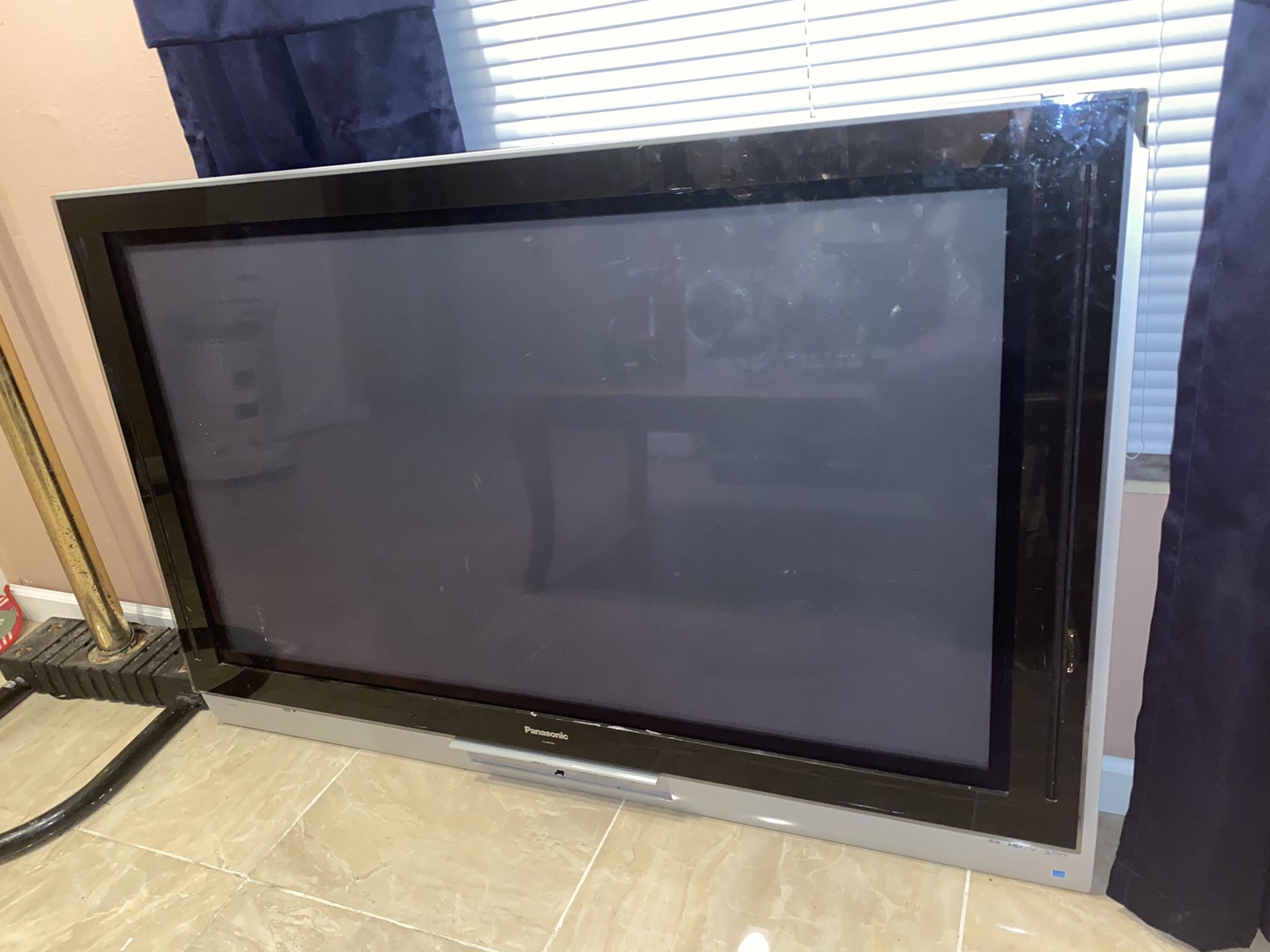 50 Inch Panasonic Tv