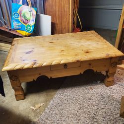 Country Style Coffee Table